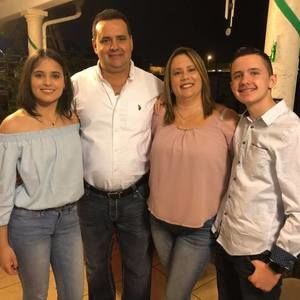 Meet your Posher, Omar